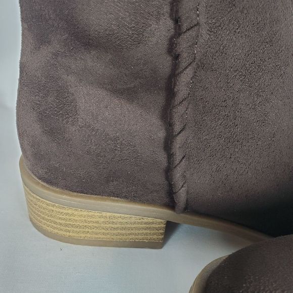 Women's Suede Comfort Regular Wide Calf Blakely Boots Size 10 - Picture 5 of 8